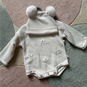 Adorable Cream Knit Baby Onesie with Pom Pom Hat